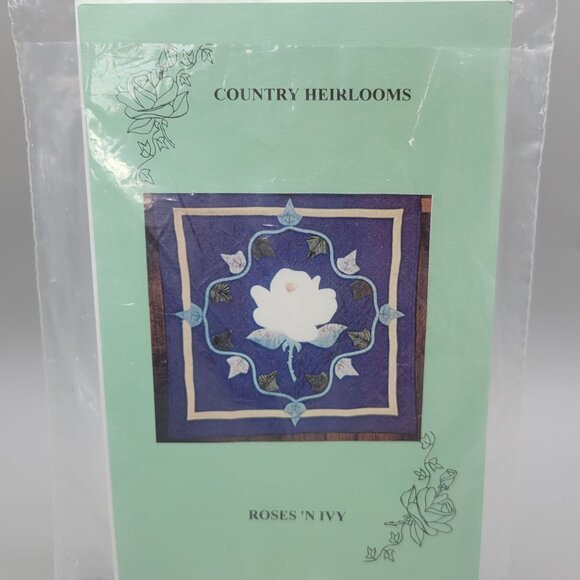 Country Heirlooms Roses N Ivy Quilt Pattern 24 X 24 Wall Hanging - Picture 1 of 4